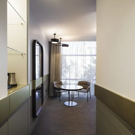 Soho Boutique 4*