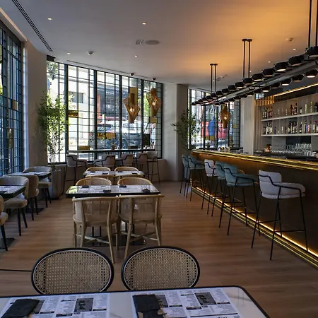 Soho Boutique 4*