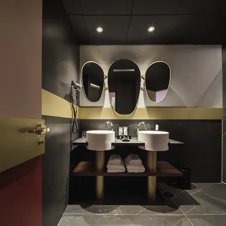 Soho Boutique 4*